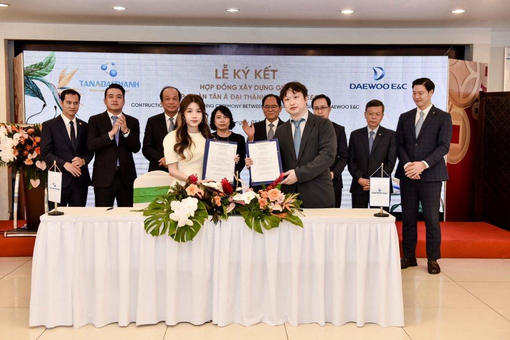ập đoàn Tân Á Đại Thành và Daewoo E&C ký hợp tác xây dựng “công viên ánh sáng” tại Meyhomes Capital Phú Quốc